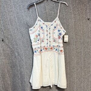 Lucky Brand White Floral Embroidered Mini Dress
